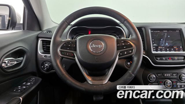 Jeep Cherokee (KL) 2.4 Longitude High AWD 2019 — фото 13