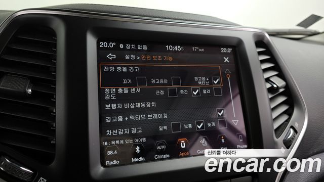 Jeep Cherokee (KL) 2.4 Longitude High AWD 2019 — фото 16