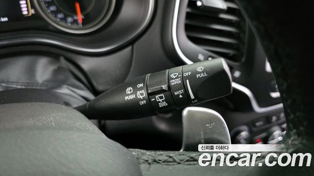Jeep Cherokee (KL) 2.4 Longitude High AWD 2019 — фото 19