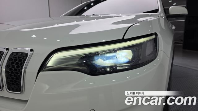 Jeep Cherokee (KL) 2.4 Longitude High AWD 2019 — фото 22