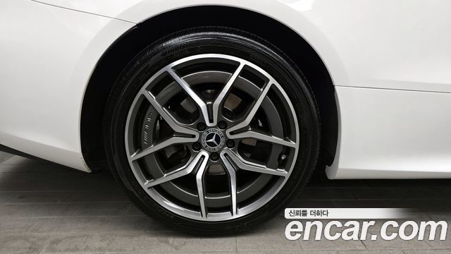 Mercedes-Benz E-Class (W213) E300d 4MATIC Coupe 2022 — фото 5