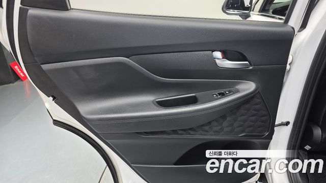 Hyundai Santa Fe Diesel 2.2 2WD Premium 2021 — фото 31