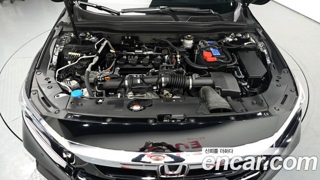 Honda Accord (X) 1.5 Turbo 2021 — фото 6