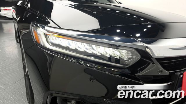 Honda Accord (X) 1.5 Turbo 2021 — фото 22