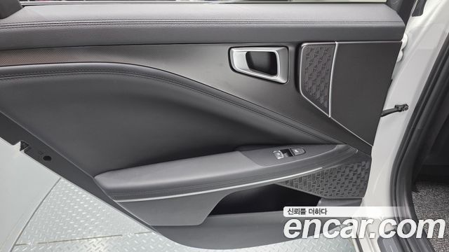 Kia K8 2.5 Gasoline 2WD Noblesse Light 2025 — фото 25