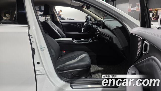 Kia K8 2.5 Gasoline 2WD Noblesse Light 2025 — фото 26