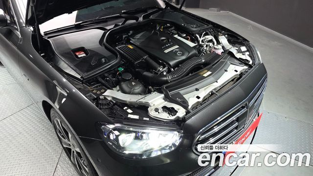 Mercedes-Benz E-Class (W213) E300e 4MATIC Exclusive 2021 — фото 6