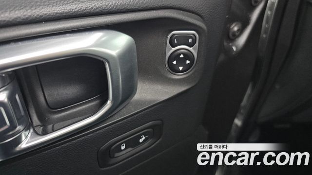 Jeep Wrangler (JL) 2.0 Sahara 4Door 2018 — фото 18