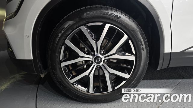 Renault Korea QM6 2.0 LPe RE Signature 2WD 2022 — фото 5