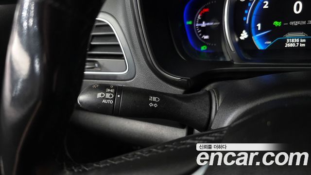 Renault Korea QM6 2.0 LPe RE Signature 2WD 2022 — фото 36
