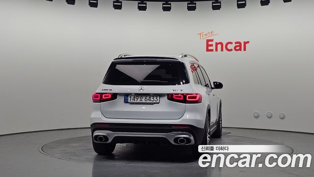 Mercedes-Benz GLB-Class (X247) AMG GLB35 4MATIC 2022 — фото 4