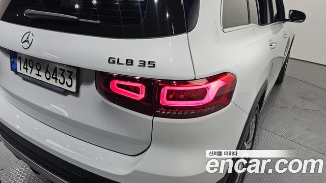 Mercedes-Benz GLB-Class (X247) AMG GLB35 4MATIC 2022 — фото 23