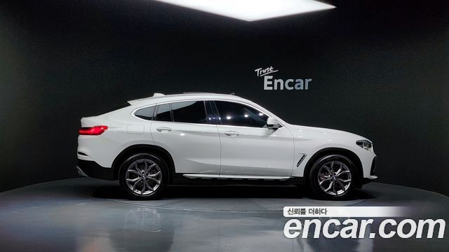 BMW X4 (G02) xDrive20i xLine 2021 — фото 4