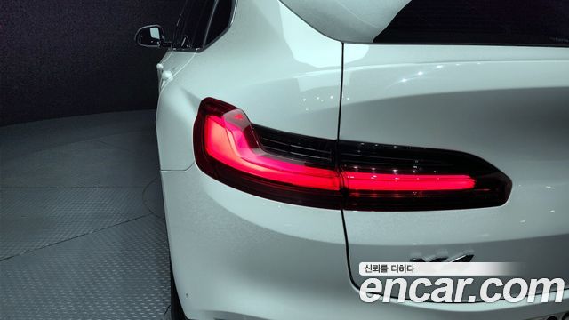 BMW X4 (G02) xDrive20i xLine 2021 — фото 24