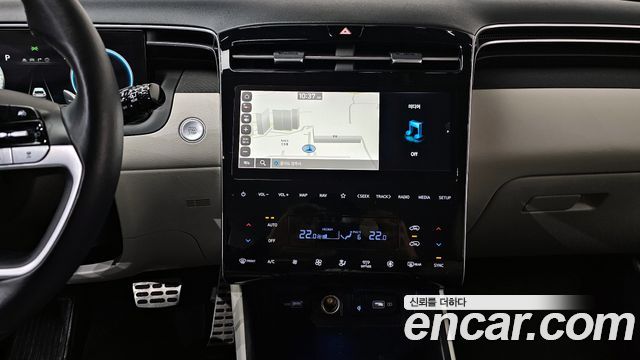 Hyundai Tucson (NX4) Gasoline 1.6 Turbo 2WD Inspiration 2021 — фото 13