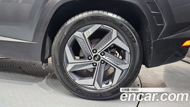 Hyundai Tucson (NX4) Gasoline 1.6 Turbo 2WD Inspiration 2021 — фото 21
