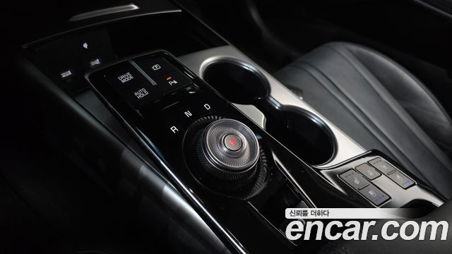 Kia K8 2.5 Gasoline 2WD Noblesse 2022 — фото 9