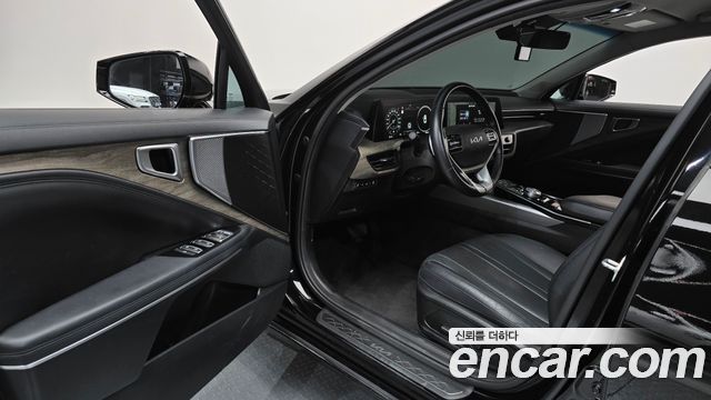 Kia K8 2.5 Gasoline 2WD Noblesse 2022 — фото 10