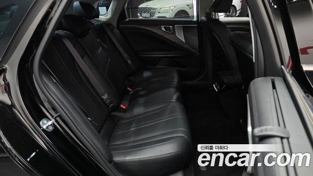 Kia K8 2.5 Gasoline 2WD Noblesse 2022 — фото 11