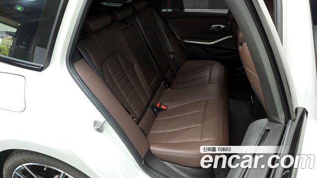 BMW 3 Series (G20) M340i xDrive Touring Pro 2025 — фото 16