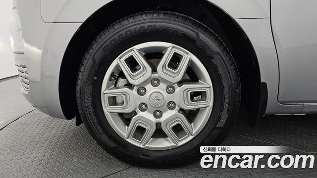 Hyundai Staria Cargo 5-Seater Modern 2023 — фото 5