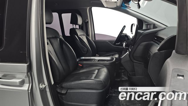 Hyundai Staria Cargo 5-Seater Modern 2023 — фото 10