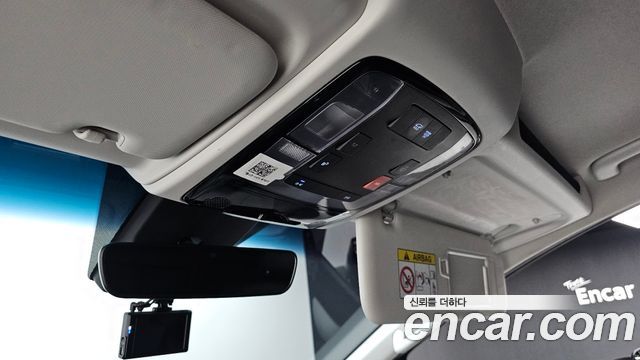 Hyundai Staria Cargo 5-Seater Modern 2023 — фото 16