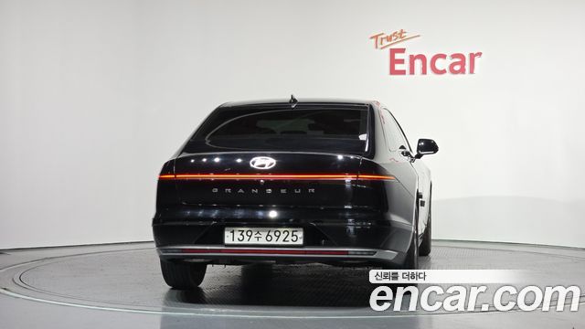 Hyundai Grandeur (GN7) 2,5 Gasoline 2WD Premium 2023 — фото 4