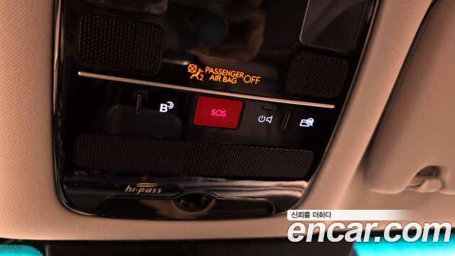Hyundai Grandeur (GN7) 2,5 Gasoline 2WD Premium 2023 — фото 18