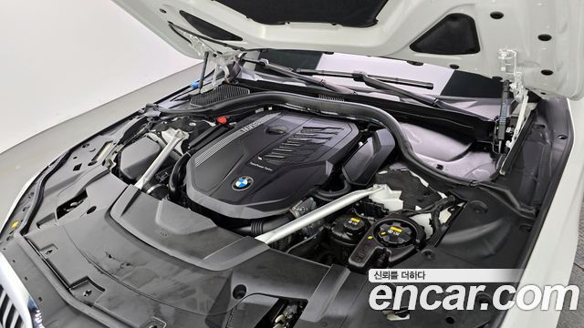 BMW 7 Series (G11) 740Li xDrive M Sport Package 2021 — фото 6