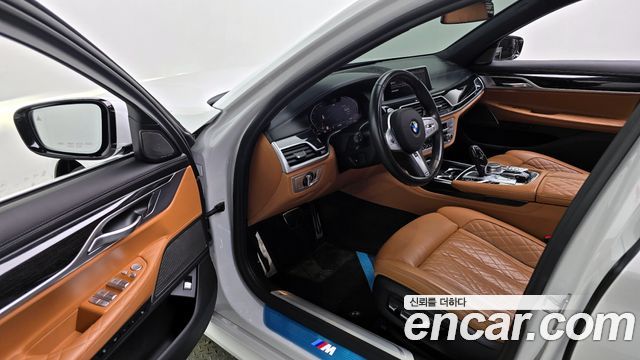 BMW 7 Series (G11) 740Li xDrive M Sport Package 2021 — фото 10