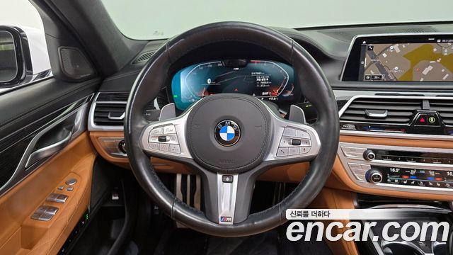 BMW 7 Series (G11) 740Li xDrive M Sport Package 2021 — фото 14