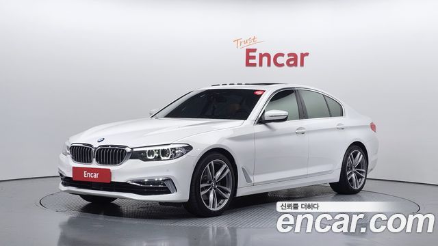 BMW 5 Series (G30) 520i Luxury 2020 — фото 1