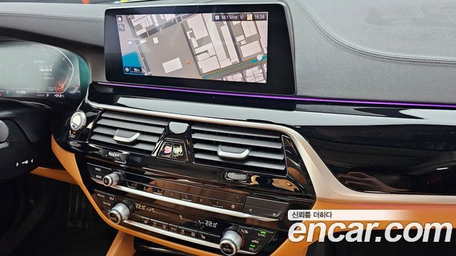 BMW 5 Series (G30) 520i Luxury 2020 — фото 14