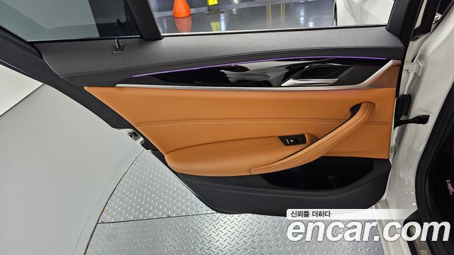 BMW 5 Series (G30) 520i Luxury 2020 — фото 25