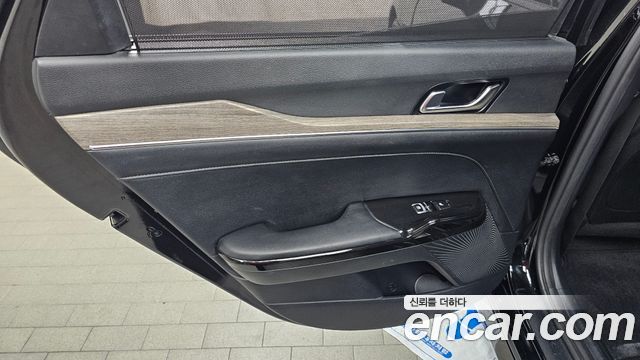 Kia K5 (III) 2.0 Noblesse 2023 — фото 25