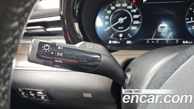 Kia K5 (III) 2.0 Noblesse 2023 — фото 29