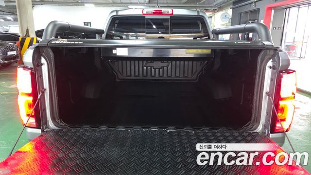 Chevrolet Colorado 2.7 ZL1 4WD 2024 — фото 20