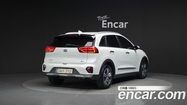Kia Niro 1.6 HEV Noblesse Special 2021 — фото 2
