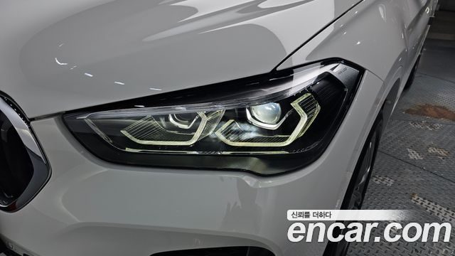 BMW X1 (F48) xDrive 20i M Sport 2022 — фото 22