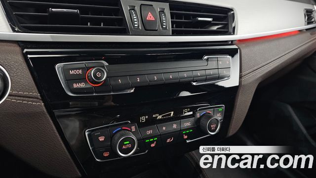 BMW X1 (F48) xDrive 20i M Sport 2022 — фото 29