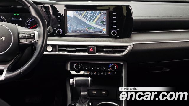 Kia K5 (III) 2.0 LPI(Renter car) Strandard 2022 — фото 20