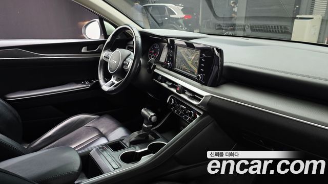 Kia K5 (III) 2.0 LPI(Renter car) Strandard 2022 — фото 30