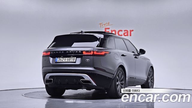 Land Rover Range Rover Velar 3.0 D300 R-Dynamic SE 2018 — фото 2