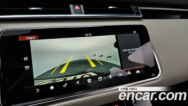 Land Rover Range Rover Velar 3.0 D300 R-Dynamic SE 2018 — фото 15