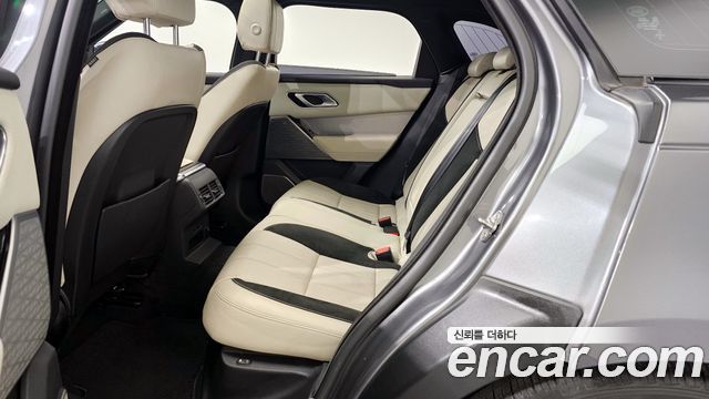 Land Rover Range Rover Velar 3.0 D300 R-Dynamic SE 2018 — фото 26