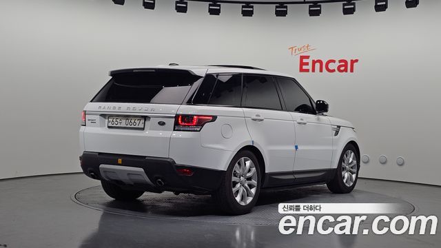 Land Rover Range Rover Sport (II) 3.0 SDV6 HSE 2016 — фото 2