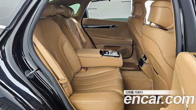 Genesis G80 (RG3) Gasoline 3.5 Turbo AWD 2025 — фото 12