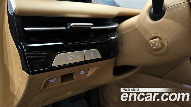 Genesis G80 (RG3) Gasoline 3.5 Turbo AWD 2025 — фото 17