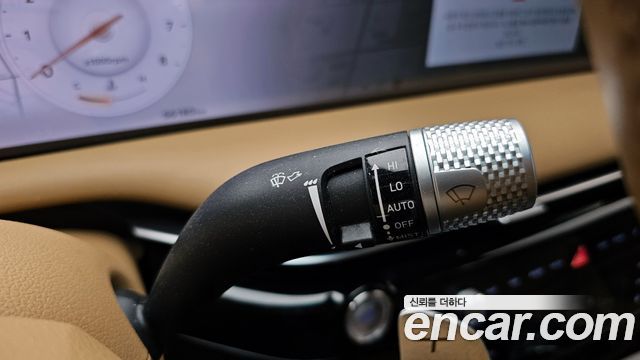 Genesis G80 (RG3) Gasoline 3.5 Turbo AWD 2025 — фото 18